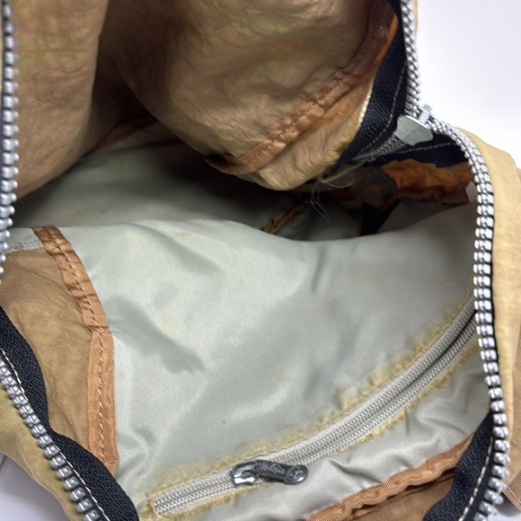 kipling Sports bag for carrying on the back with a crossed front loop main image 6
